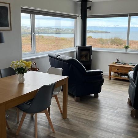Coastal Bungalow, Sleeps 5 And Ideal For Walkers Amlwch Exterior foto